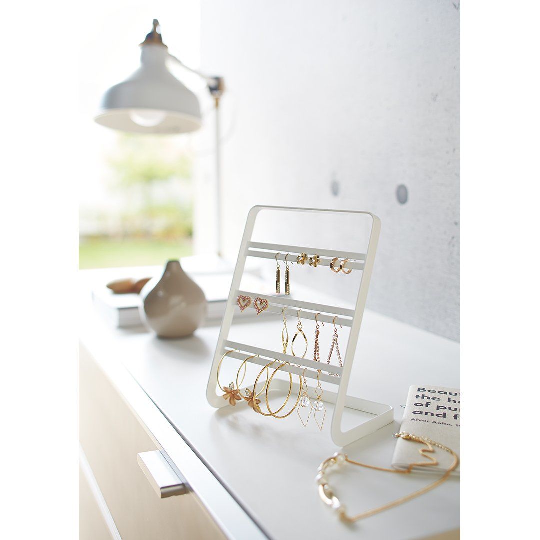 Tower White Earring Stand